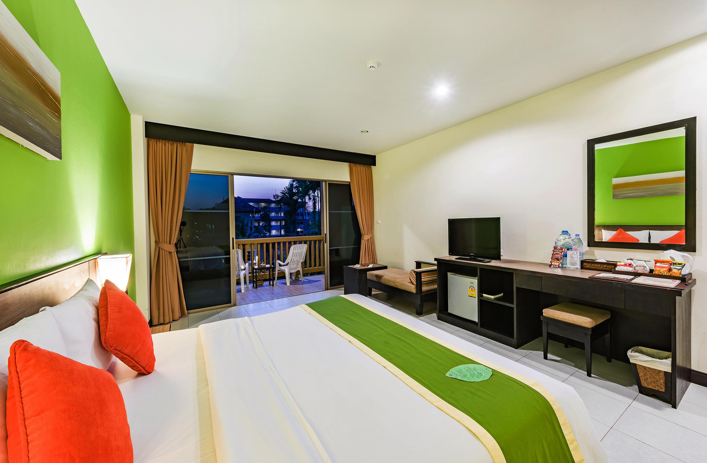 Kata Sea Breeze Resort - Sha Plus Экстерьер фото
